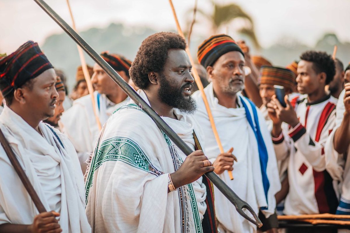 The Ethiopians: Amhara, Tigray, Oromo and the Levantine Neolithic Signal. A Near Eastern Back-Migration Read in the Genome of the Horn