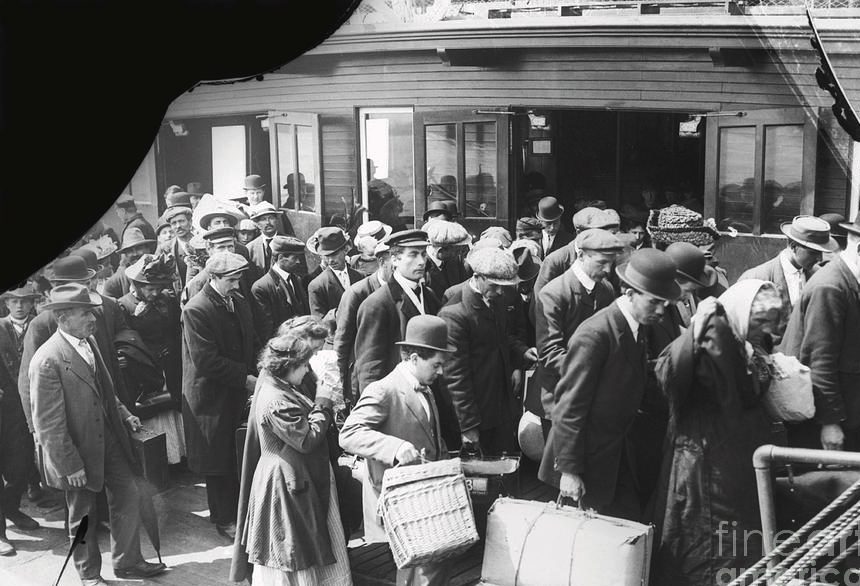 The Genetic Atlas of European Immigration: How Italian, Scandinavian, French and German Migration Painted the DNA Map of the United States and Canada