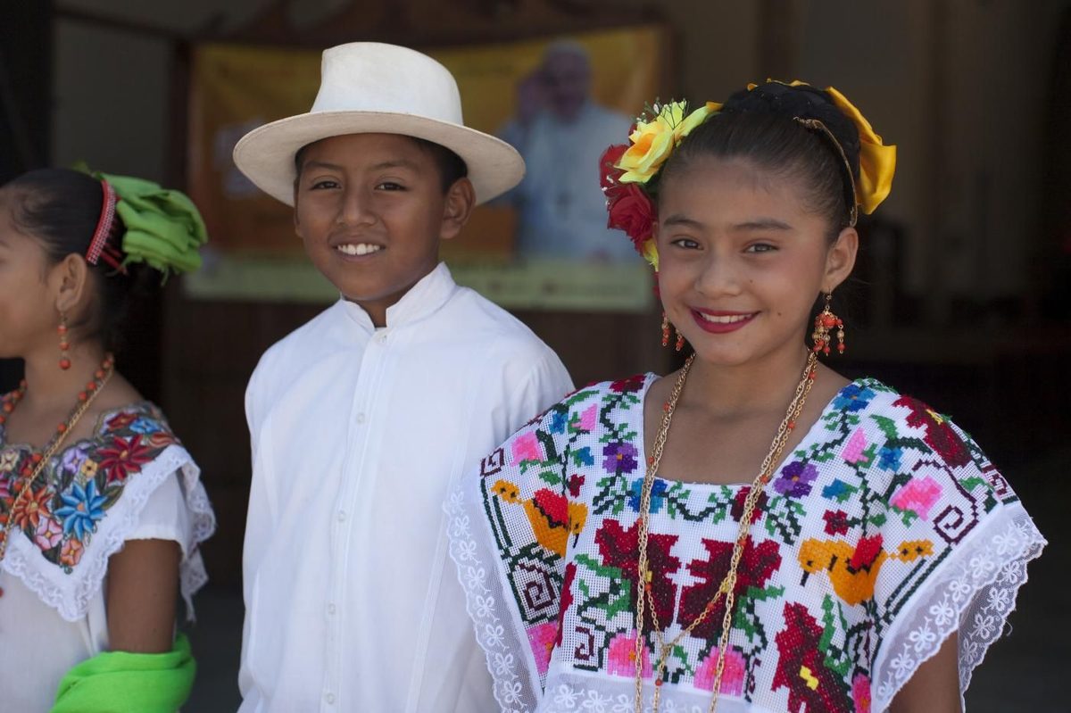Mesoamerican and Maya Genetics: From Ancient Sacrifices to Modern Populations